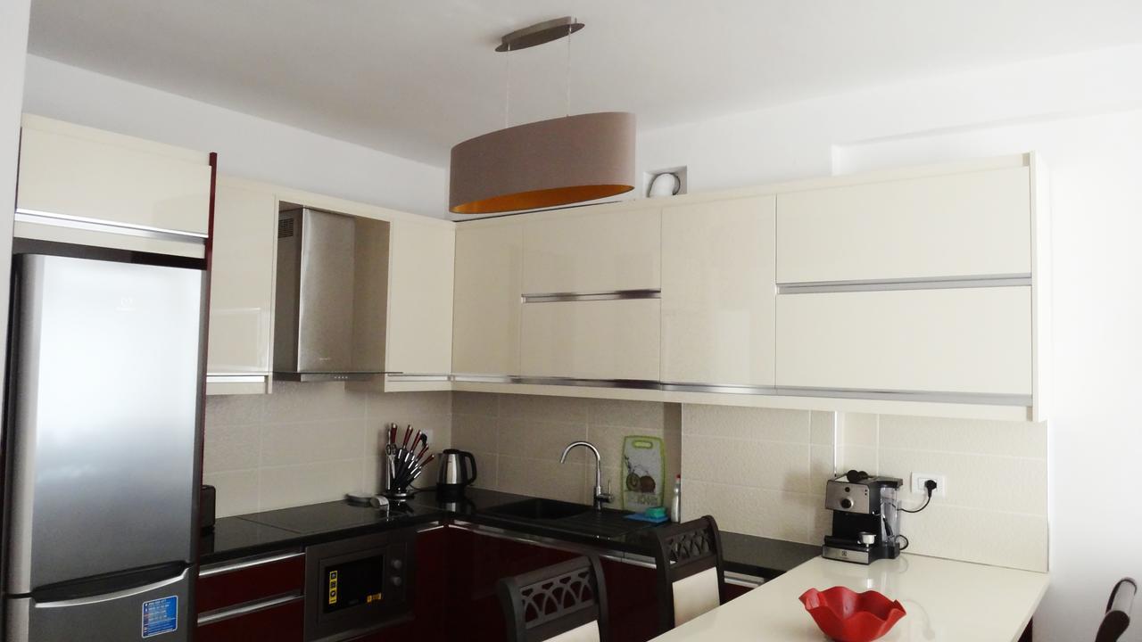 Apartments In White Residence ساراندا المظهر الخارجي الصورة